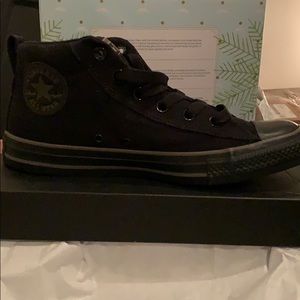 Converse midtop sneakers